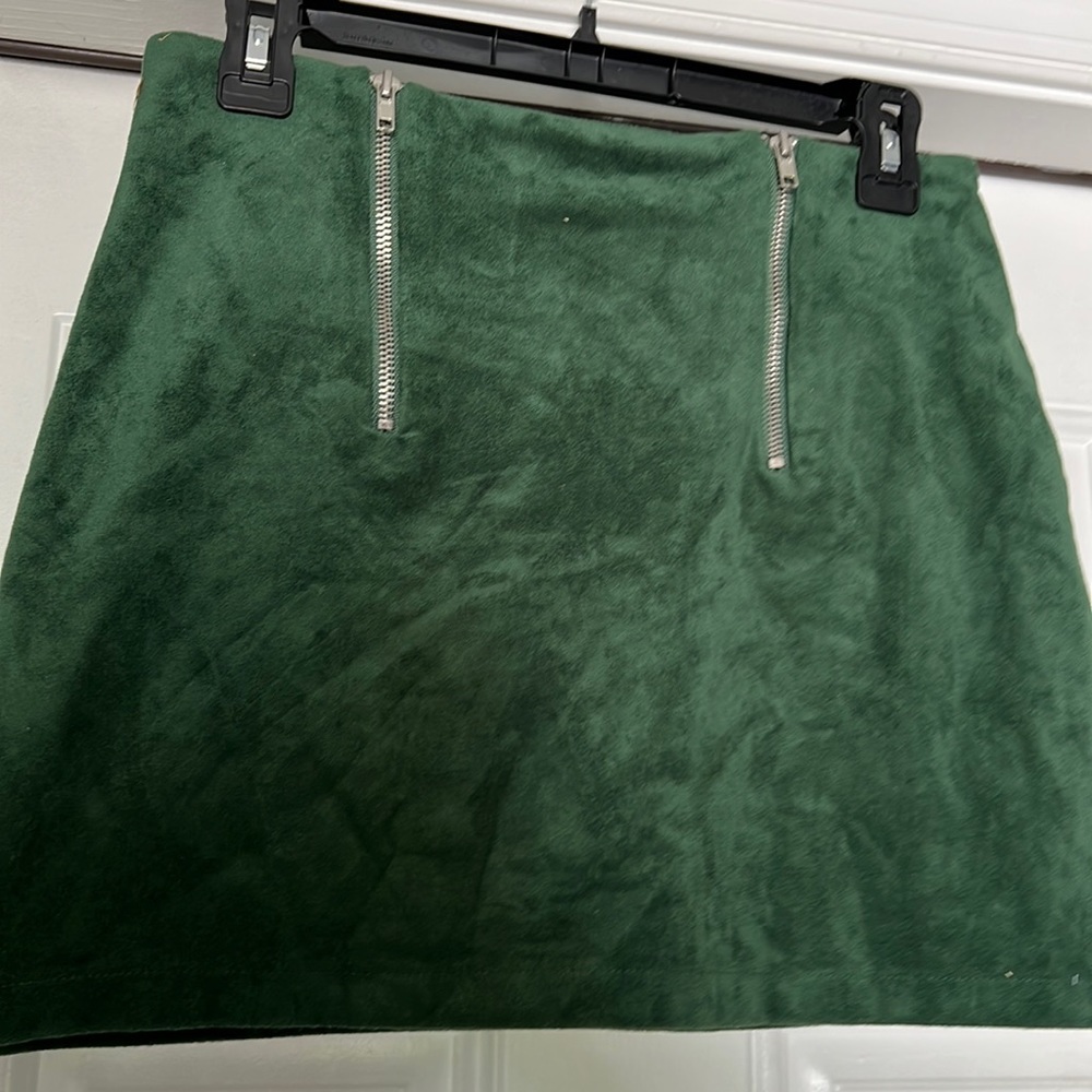 Forever 21 green suede mini skirt